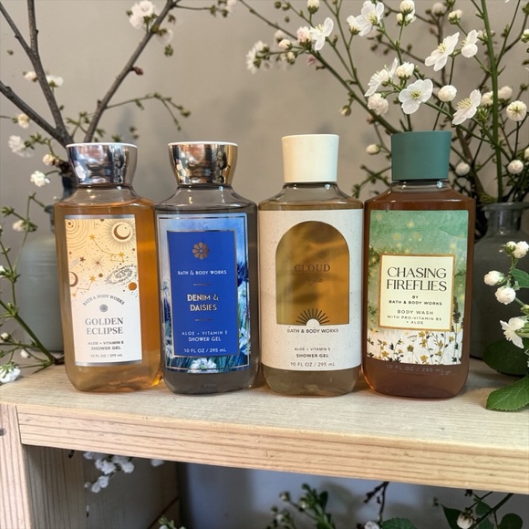 Bath & Body Works Other - 💙💛BATH AND BODY WORKS💙💛4-Piece Shower Gel Bundle/NWT